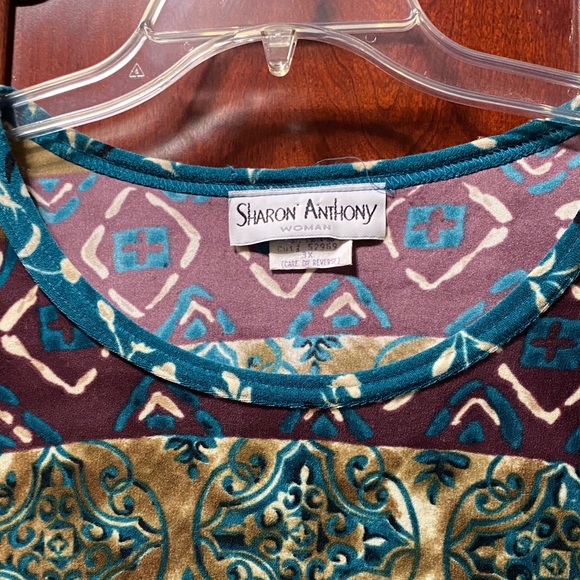 Sharon Anthony Multicolor Patterned size 3X Top - Picture 7 of 16